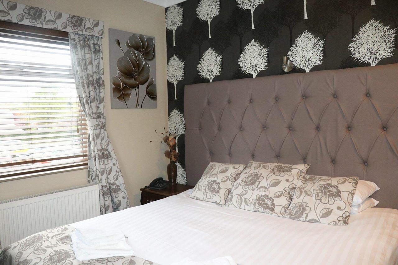 The Griffin Inn St Helens  Dış mekan fotoğraf